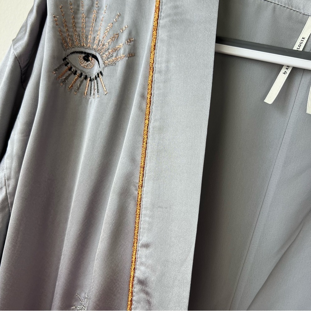 By Anthropologie Celestial Embroidered Robe Silver - Picture 6 of 11